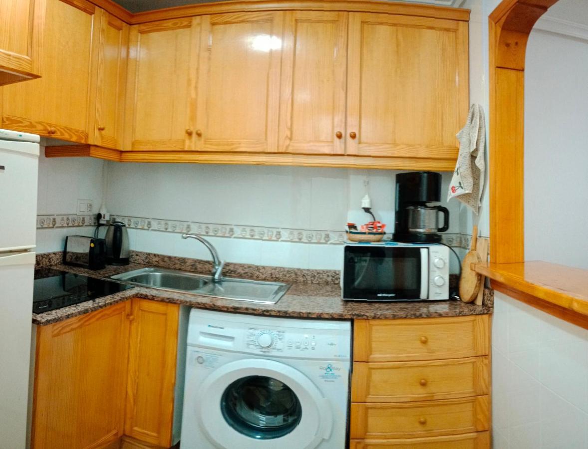 estudio wifi baño 1 sofá cama doble piscina playa 100mts Torrevieja Esterno foto